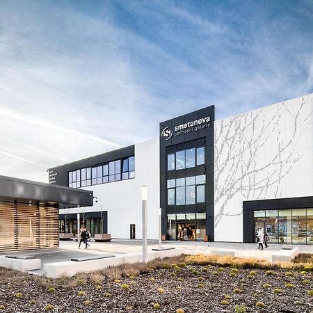 Hotel Smetanova Vsetín Exteriör bild