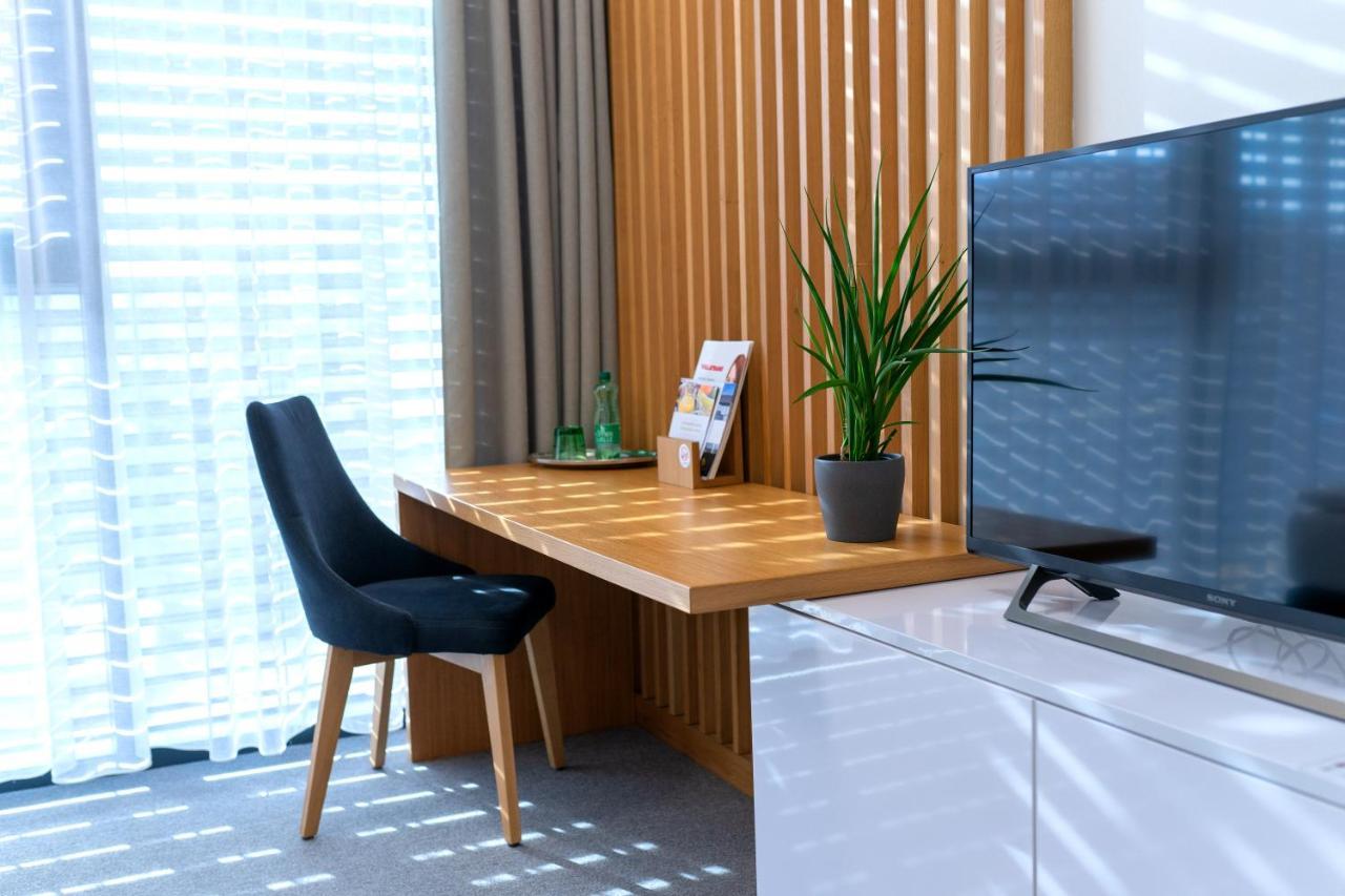 Hotel Smetanova Vsetín Exteriör bild