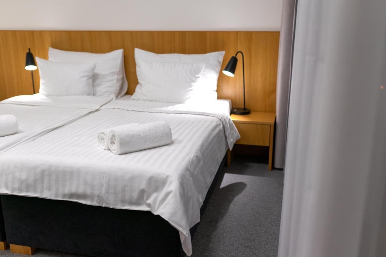 Hotel Smetanova Vsetín Exteriör bild