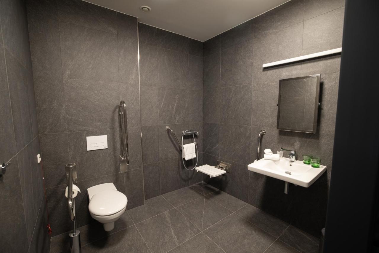 Hotel Smetanova Vsetín Exteriör bild