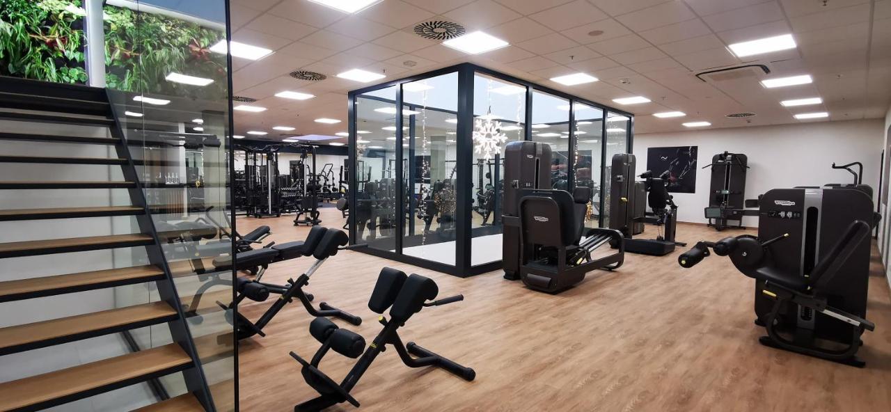 Hotel Smetanova Vsetín Exteriör bild
